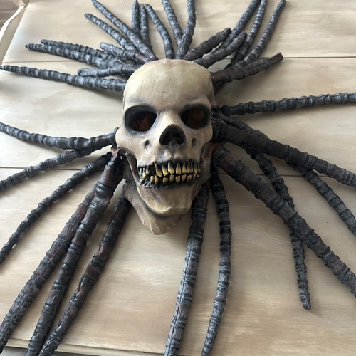 Predator mask dreads hair - mask,